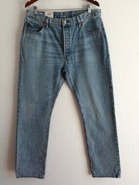 Levi's 501 Jeans Women's Size 30x32 Blue Denim Button Fly Straight Leg